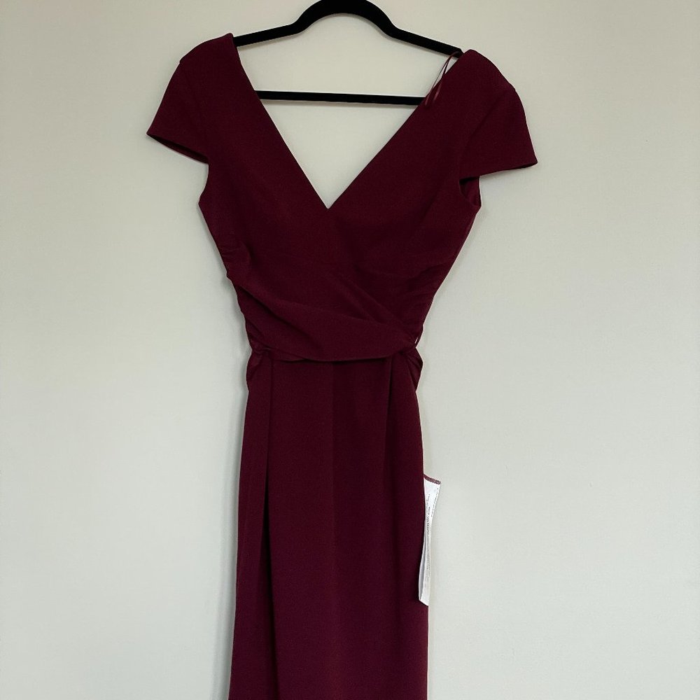 NWT Dress the Population Red Dress